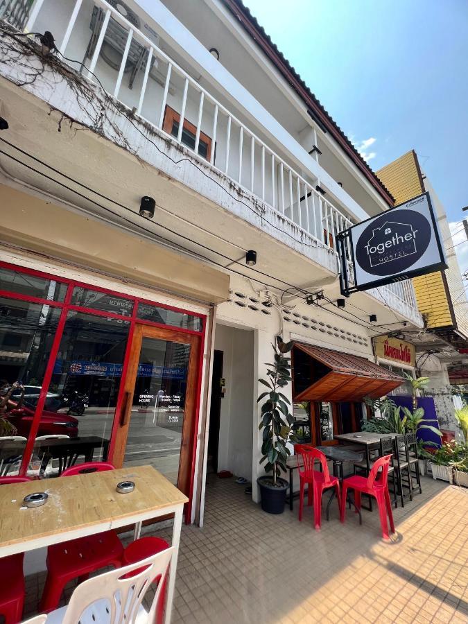 Together Backpackers Hostel 치앙라이 외부 사진