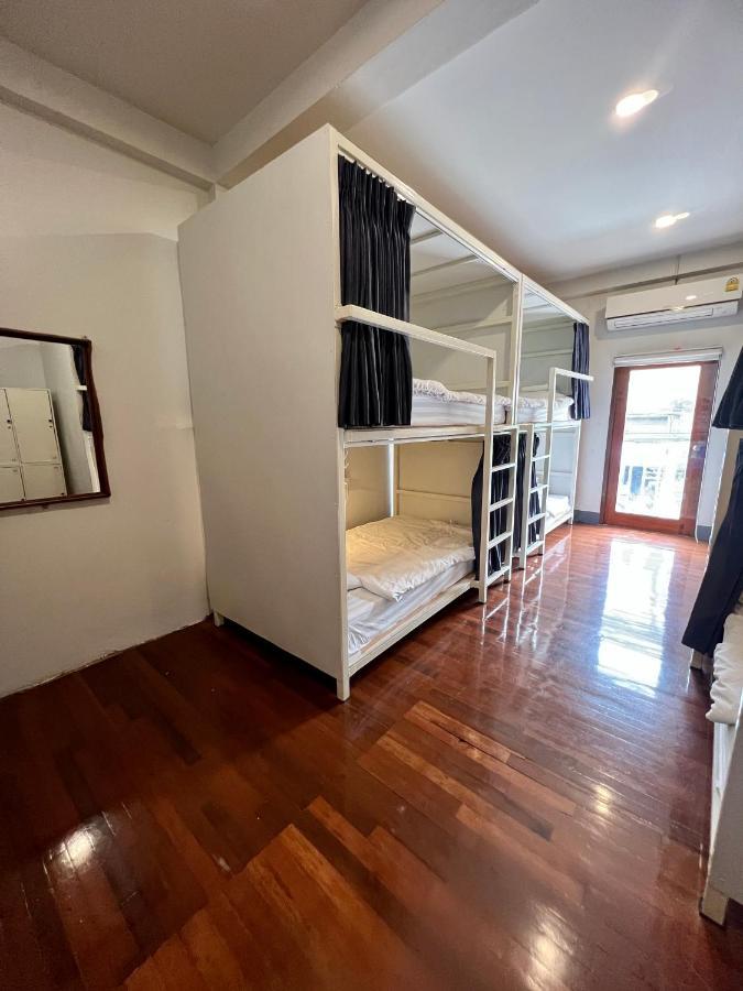Together Backpackers Hostel 치앙라이 외부 사진