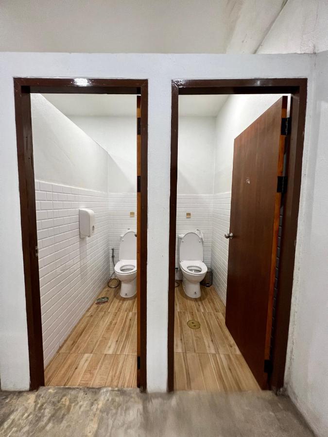 Together Backpackers Hostel 치앙라이 외부 사진